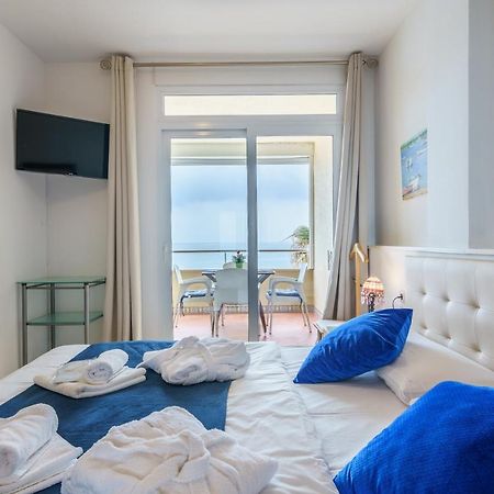 Fantastic Views , On The Beach Best Location In Torremolinos Dış mekan fotoğraf