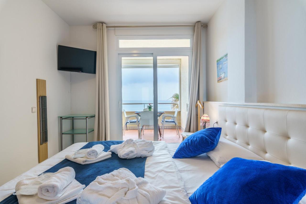 Fantastic Views , On The Beach Best Location In Torremolinos Dış mekan fotoğraf