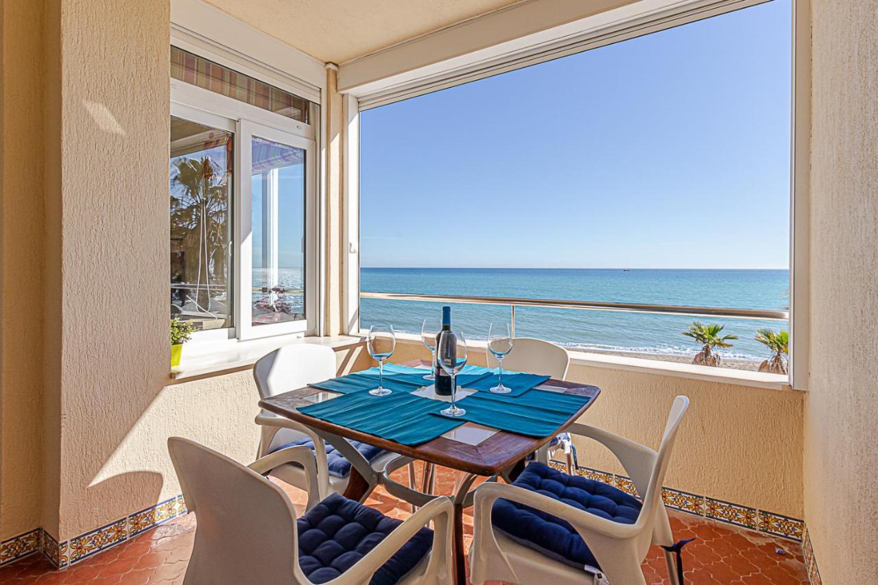 Fantastic Views , On The Beach Best Location In Torremolinos Dış mekan fotoğraf